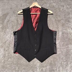 BilliLondon black Men's Vest size M. With red lining and inside pocket